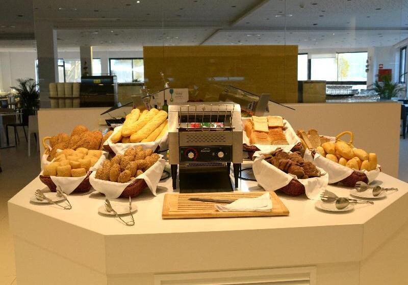 Els Pins Resort & Spa   Emar Hotels