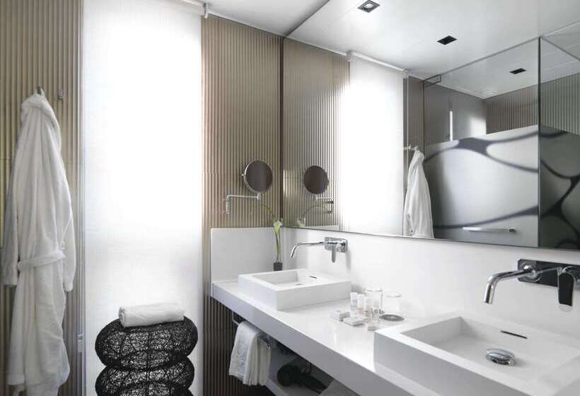 Отель España Ramblas