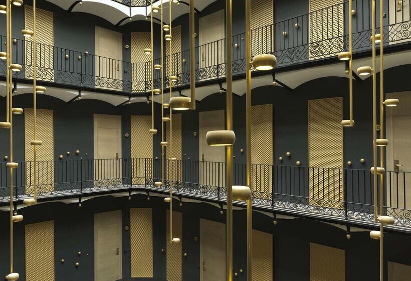 Отель España Ramblas