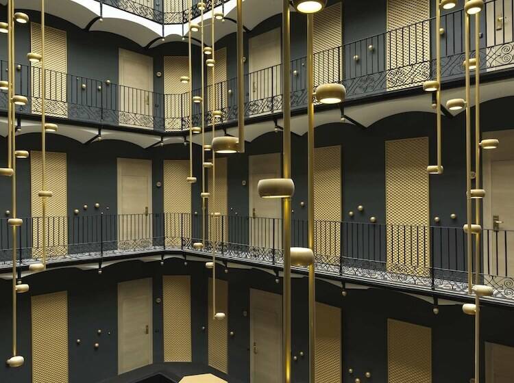 Отель España Ramblas