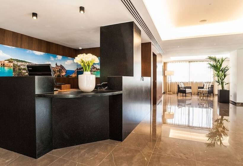 ホテル Eurostars Marivent