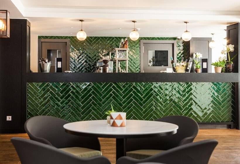 ホテル Eurostars Marivent