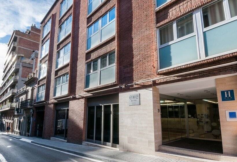 Отель Exe Mitre