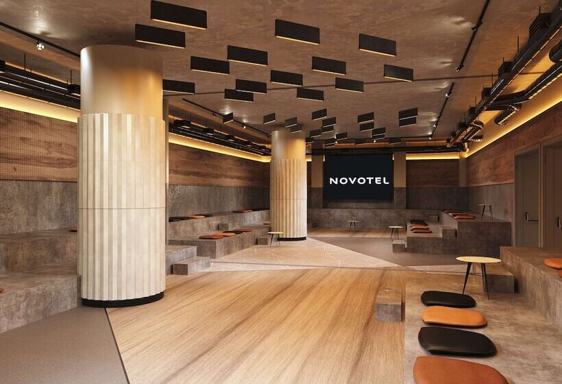 Novotel Valencia Lavant