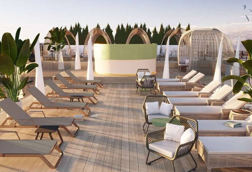 Novotel Valencia Lavant