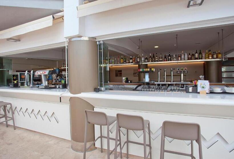 فندق Fergus Bermudas