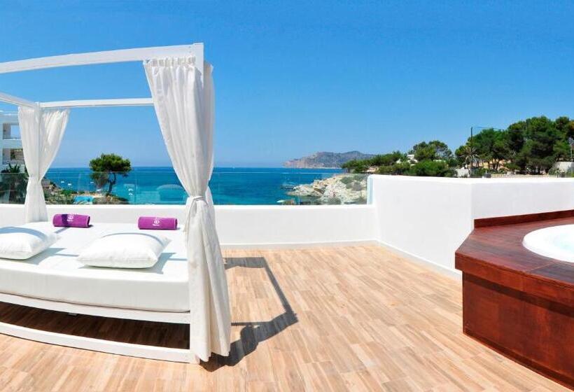 ホテル Fergus Style Cala Blanca Suites