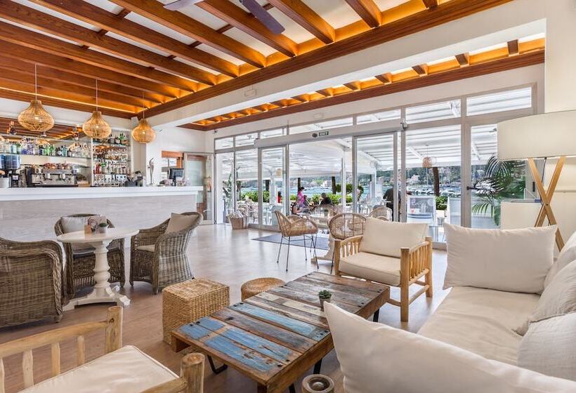 호텔 Fergus Style Soller Beach