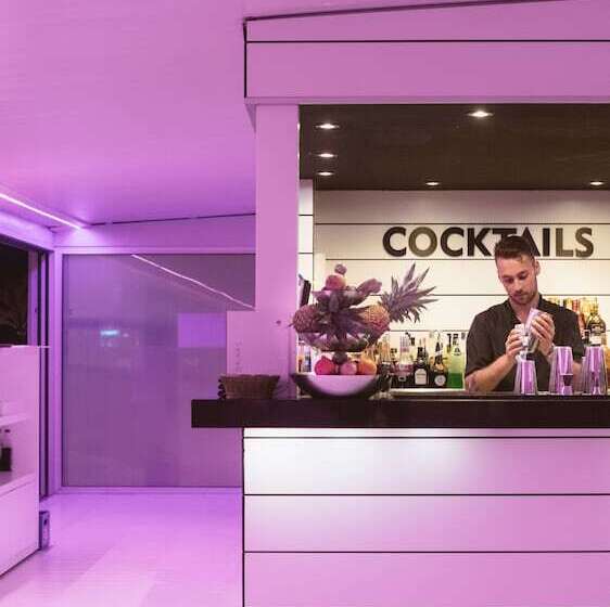 ホテル Garbi Ibiza & Spa