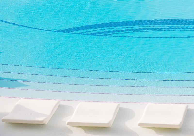 ホテル Garbi Ibiza & Spa