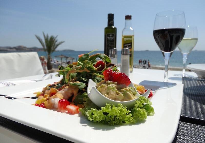 ホテル Garbi Ibiza & Spa