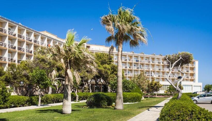 فندق Globales Almirante Farragut