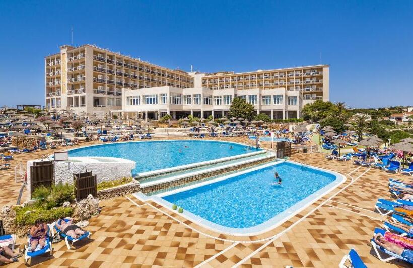 فندق Globales Almirante Farragut