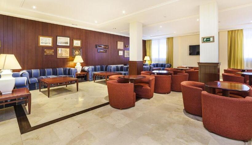 فندق Globales Almirante Farragut