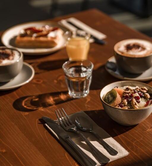 هتل Cook's Club Calviá Beach - Adults Only +21