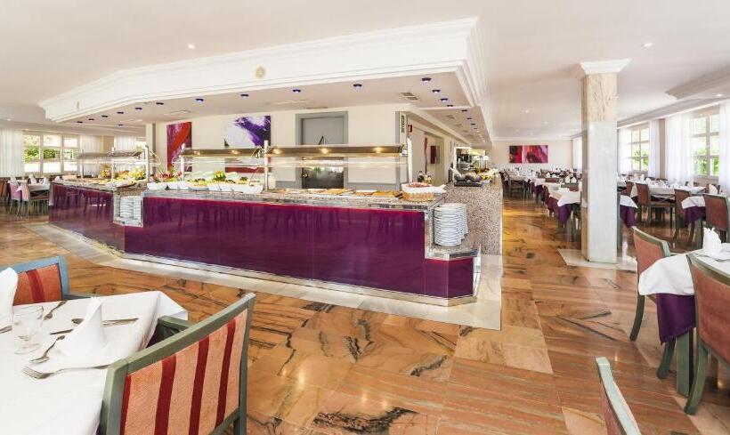 בית מלון כפרי Globales Palmanova Palace