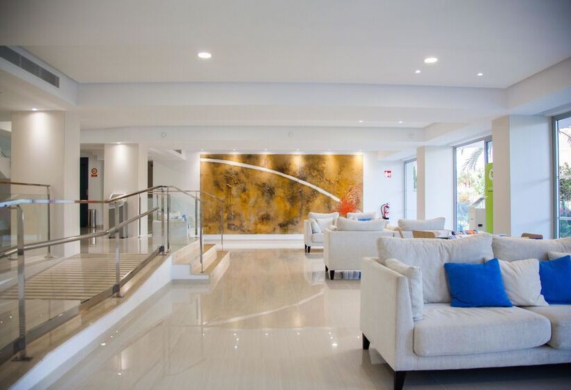 בית מלון כפרי Globales Panama - Adults Only