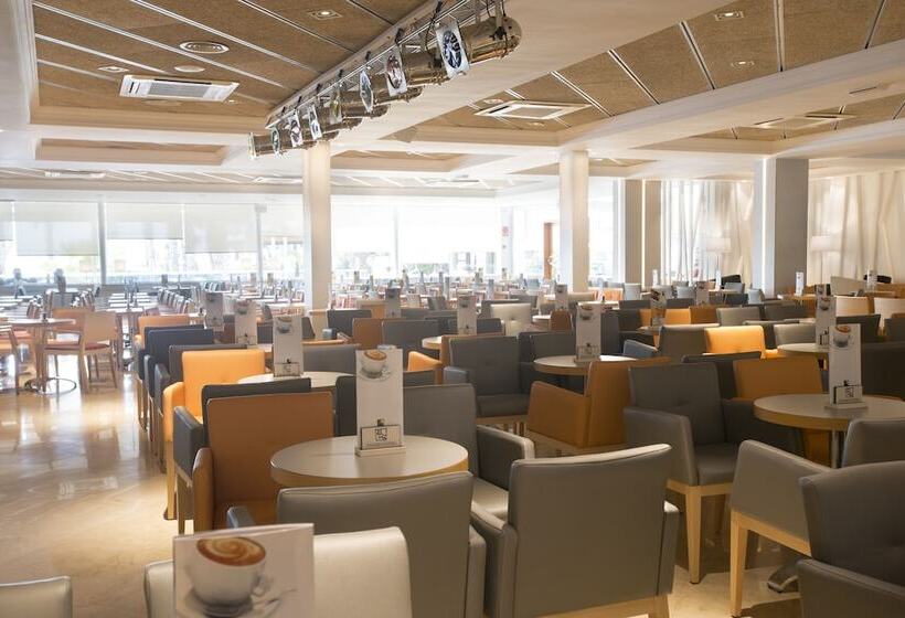 בית מלון כפרי Golden Taurus Aquapark Resort