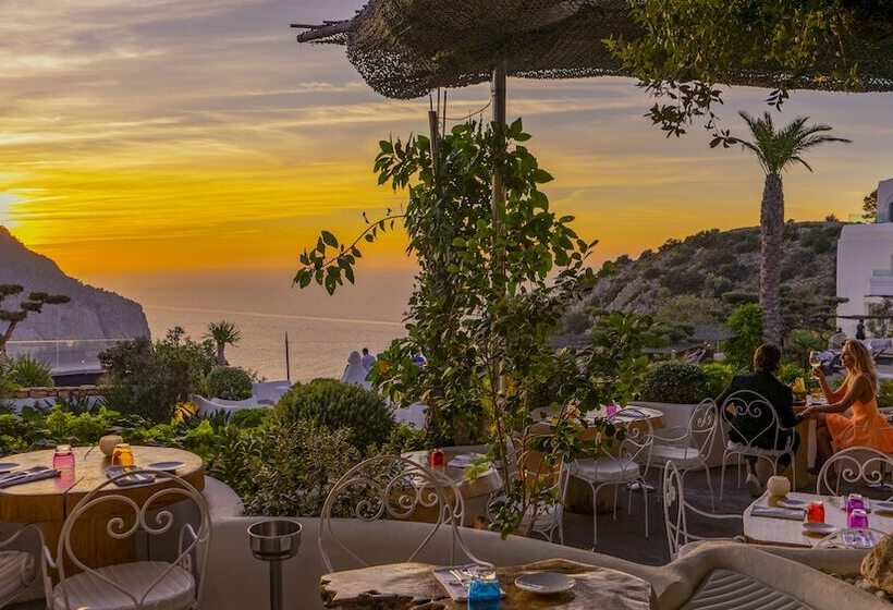 Отель Hacienda Na Xamena Ibiza