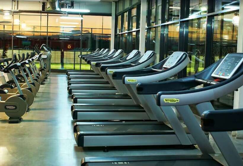 Отель Hc Mollet Barcelona