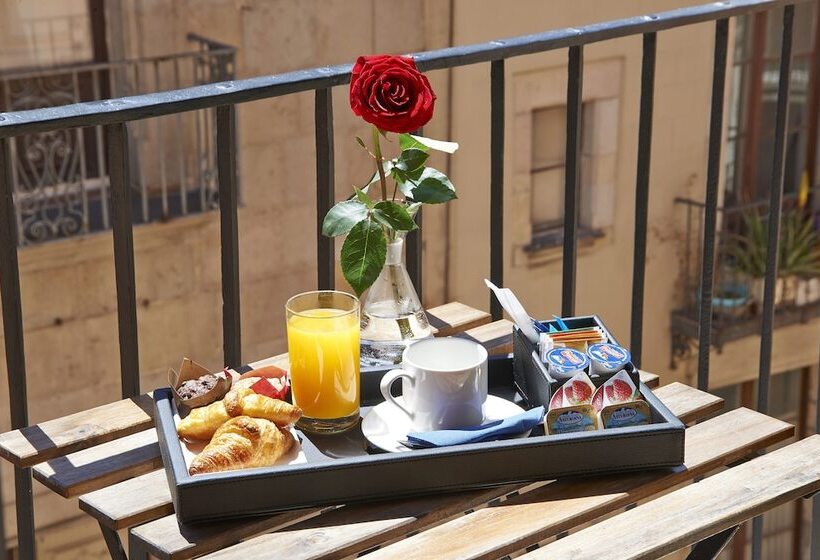 Отель Hesperia Barcelona Barri Gòtic