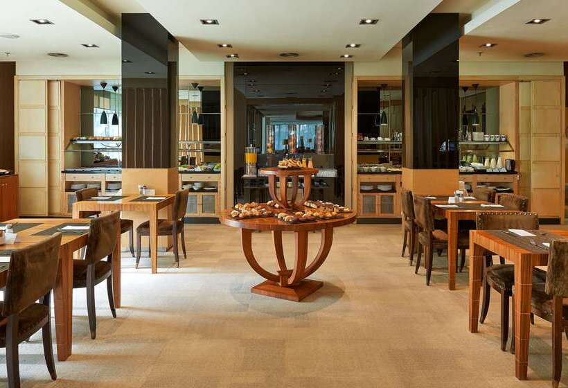 Отель Hesperia Barcelona Presidente