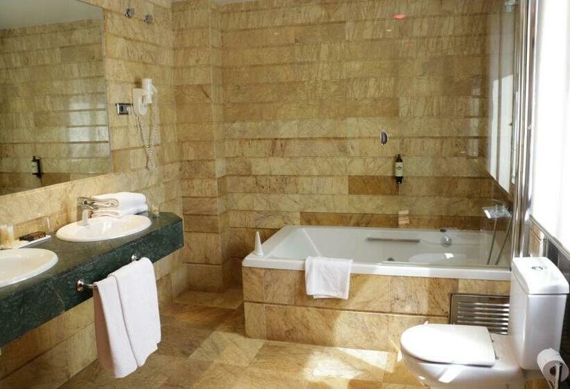 Отель ITC Barcelona By Soho Boutique