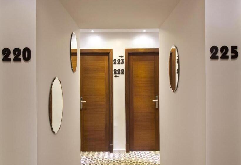 Отель HM Tropical