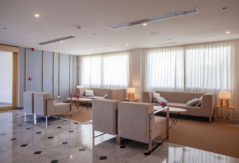 Отель Hsm Golden Playa