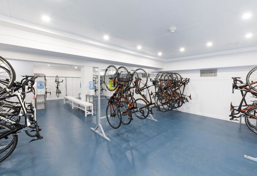 Отель Hsm Golden Playa