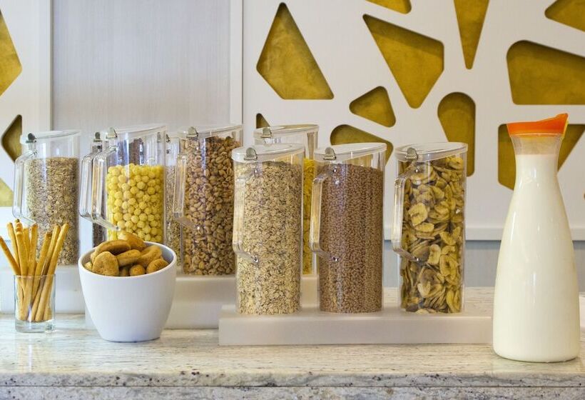 Отель Hsm Golden Playa