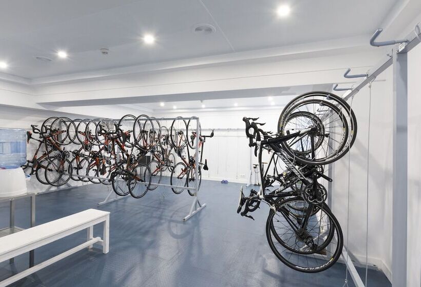 Отель Hsm Golden Playa