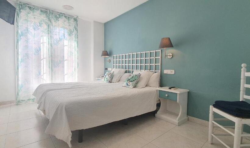 בית מלון כפרי Hugo Beach