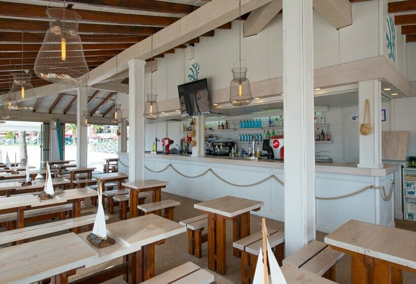 酒店 Iberostar Waves Ciudad Blanca