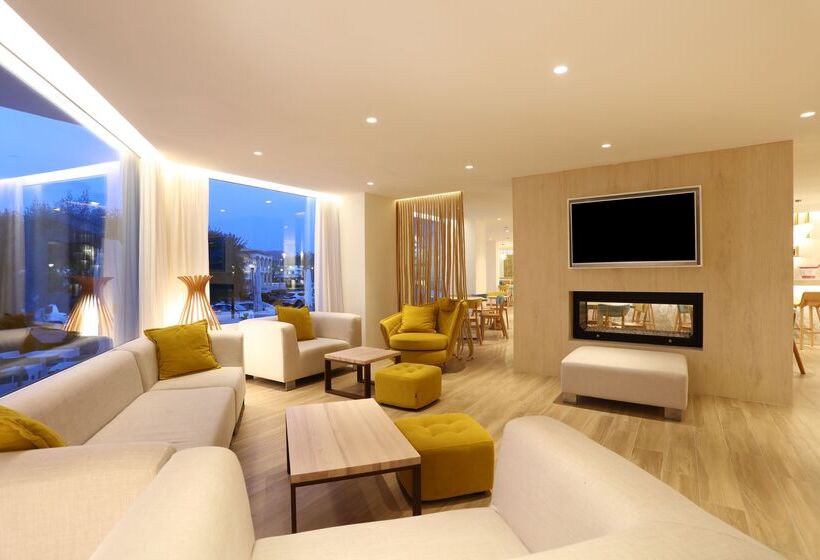 هتل Iberostar Waves Playa de Muro