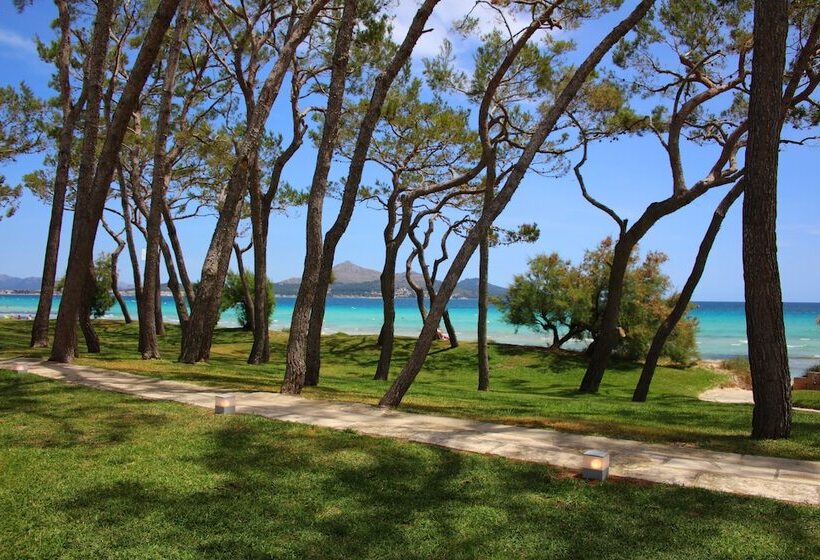 هتل Iberostar Waves Playa de Muro