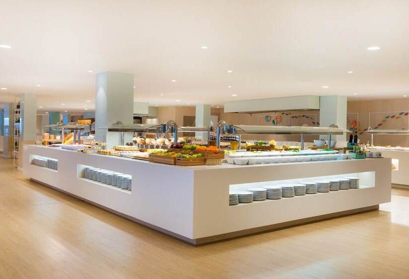 هتل Iberostar Waves Playa de Muro