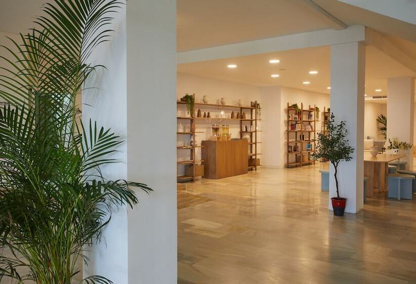 호텔 Inmood Aucanada 4* Sup