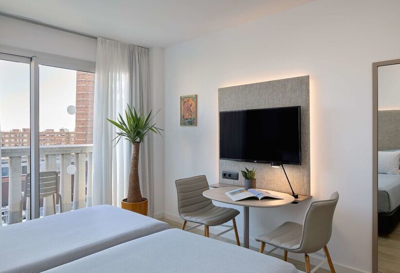 هتل Innside By Meliá Barcelona Apolo