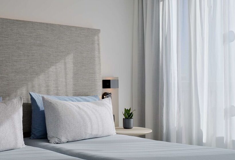 هتل Innside By Meliá Barcelona Apolo