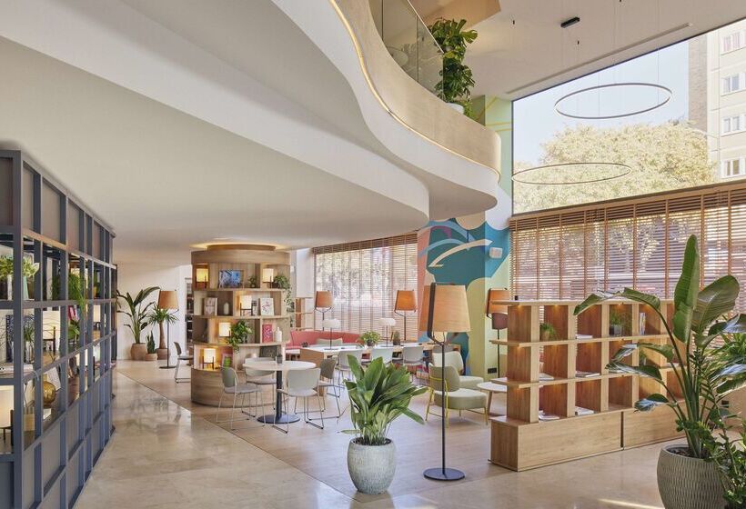 هتل Innside By Meliá Barcelona Apolo