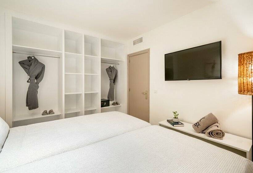 هتل Innside By Meliá Calviá Beach