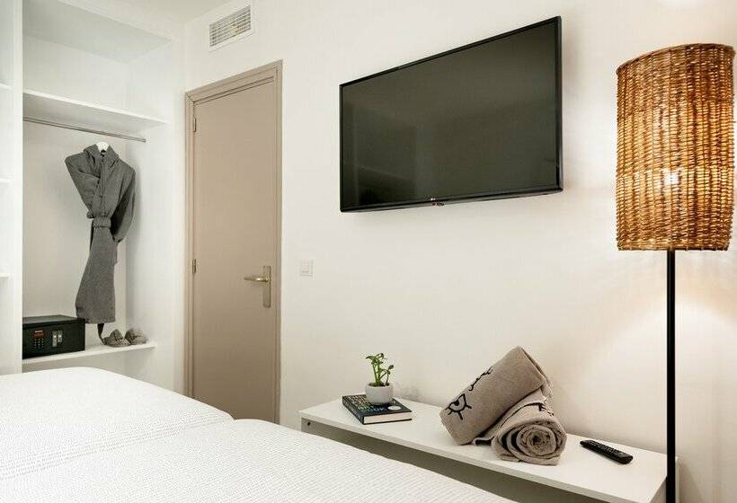 هتل Innside By Meliá Calviá Beach