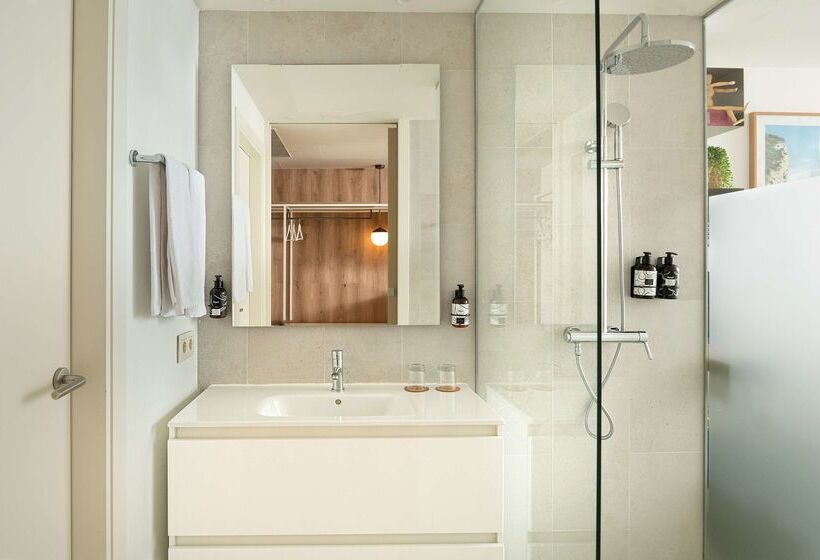 هتل Innside By Meliá Calviá Beach