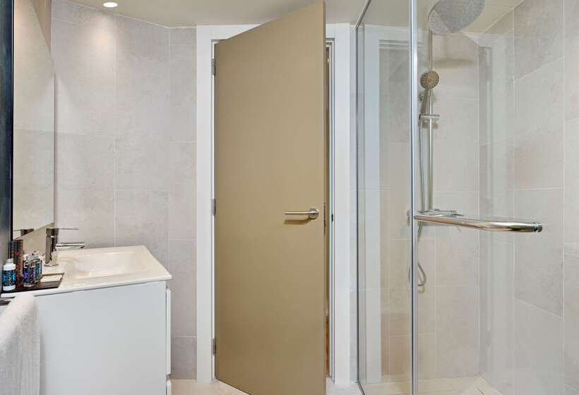 هتل Innside By Meliá Calviá Beach