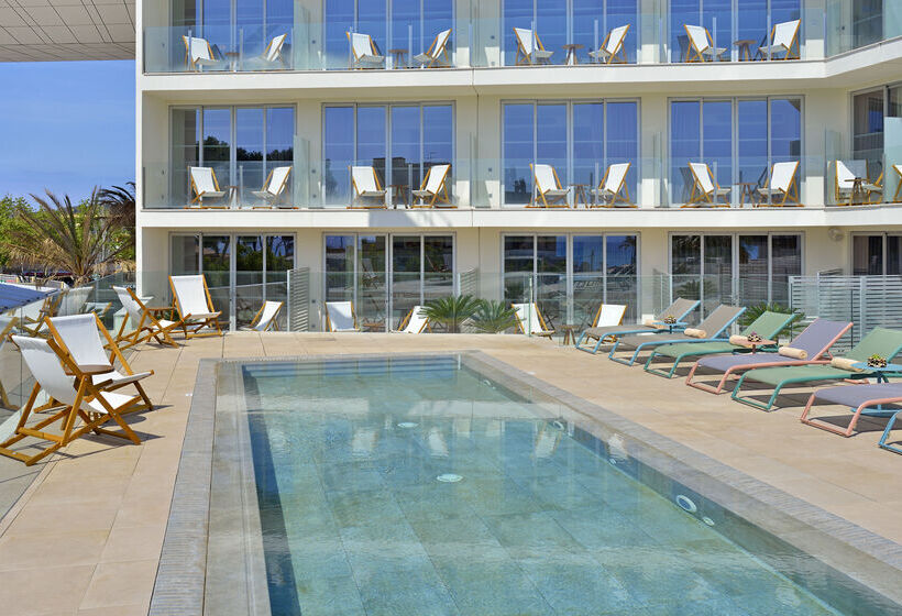 هتل Innside By Meliá Calviá Beach