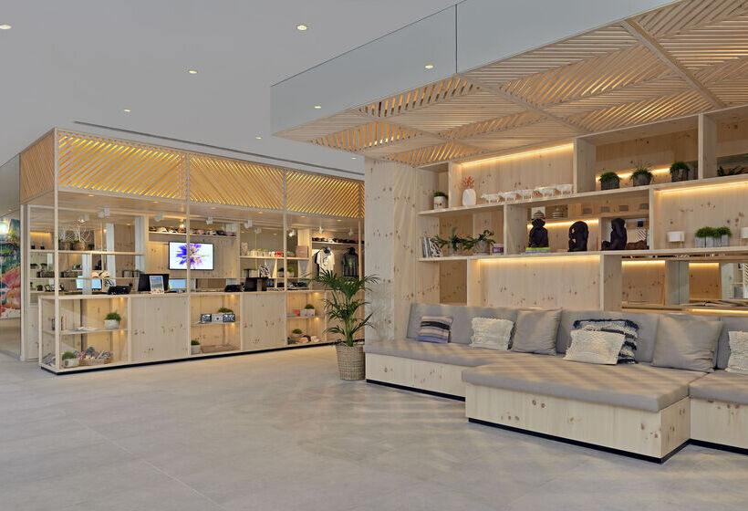 هتل Innside By Meliá Calviá Beach