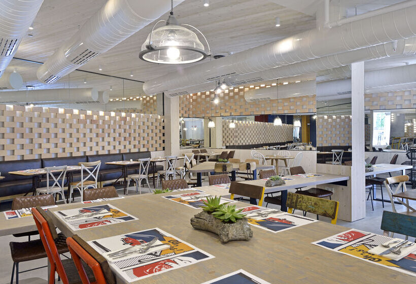 هتل Innside By Meliá Calviá Beach