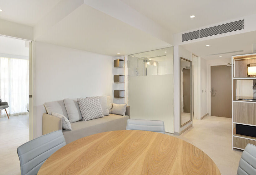 هتل Innside By Meliá Calviá Beach