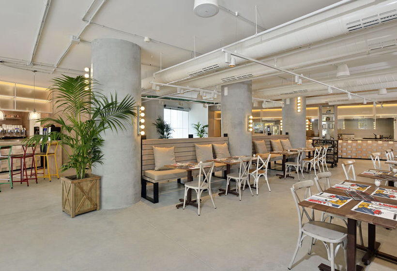 هتل Innside By Meliá Calviá Beach